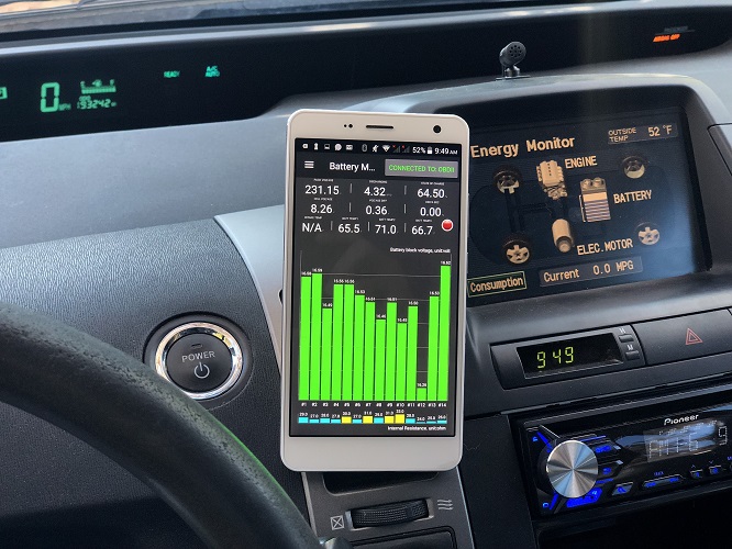 Dr. Prius App demo in a Prius dashboard